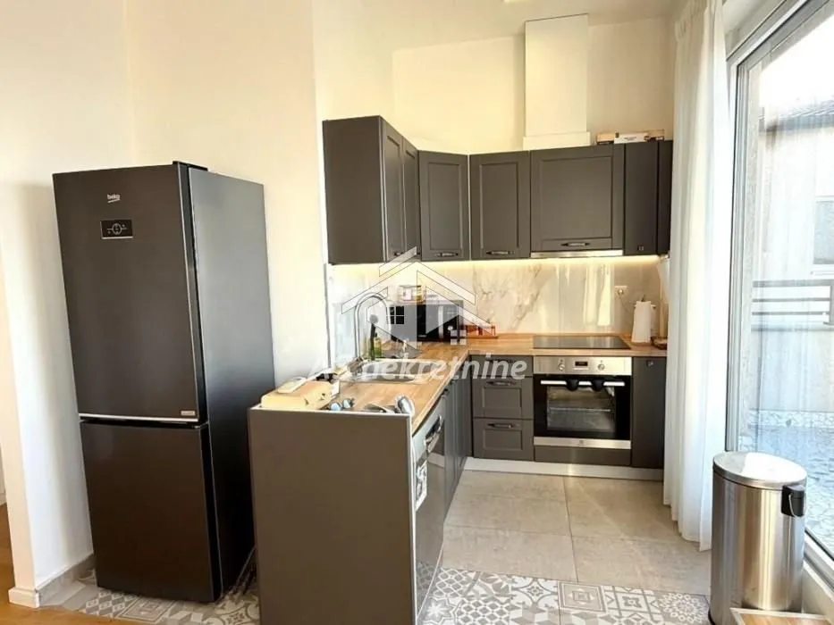 Rent, three bedroom apartment, 160m², Višnjička Banja, Palilula Sve Podlokacije
