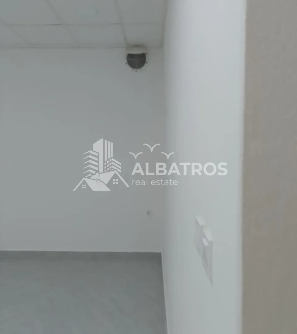Rent, office space, 36m², Makedonsko naselje, Bar