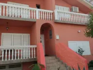 Rent, house, 200m², Stari Aerodrom, Podgorica - image 2