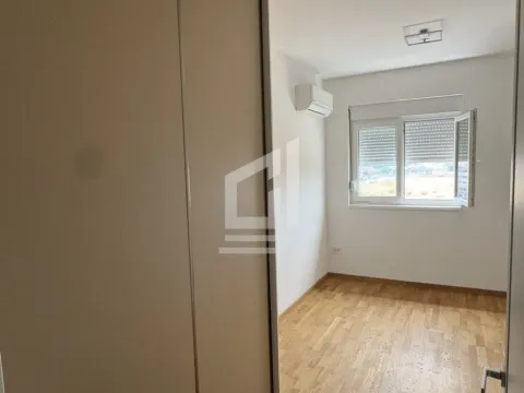 Rent, apartment, 65m², Stari Aerodrom, Podgorica - image 4