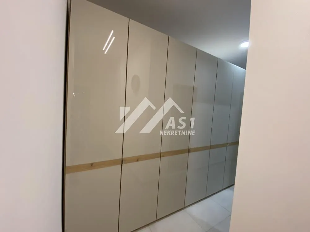 Izdavanje, dvosoban stan, 54m², Liman 4, Novi Sad Sve Podlokacije