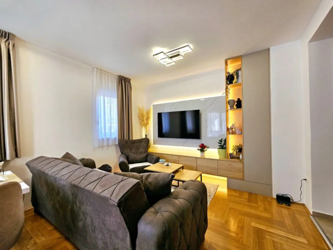 Prodaja, dvosoban stan, 57m², Dubovica, Budva