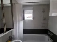 Izdavanje, jednosoban stan, 48m², Blok 9, Podgorica - image 10