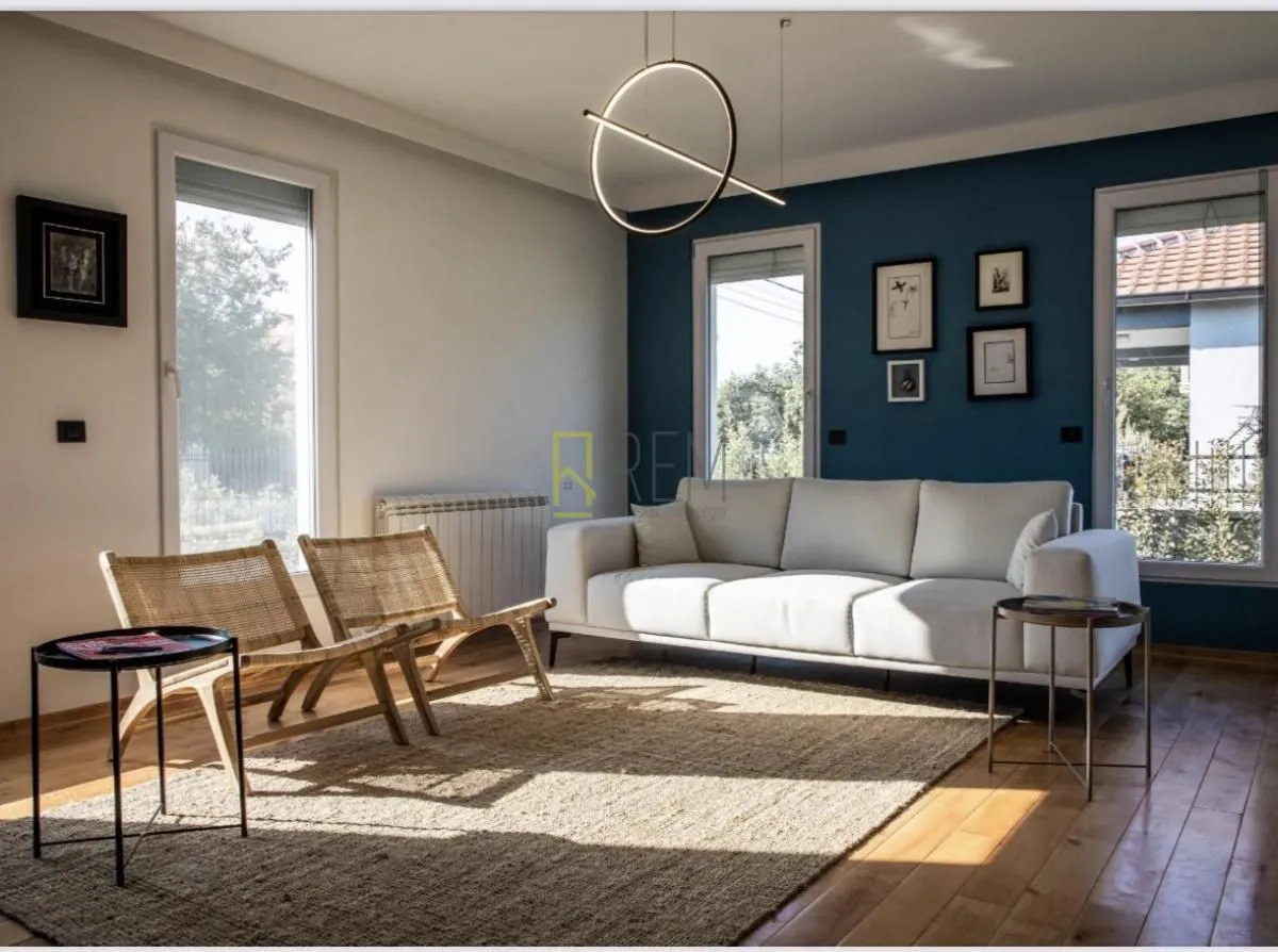 Rent, house, 130m², Tološi, Podgorica
