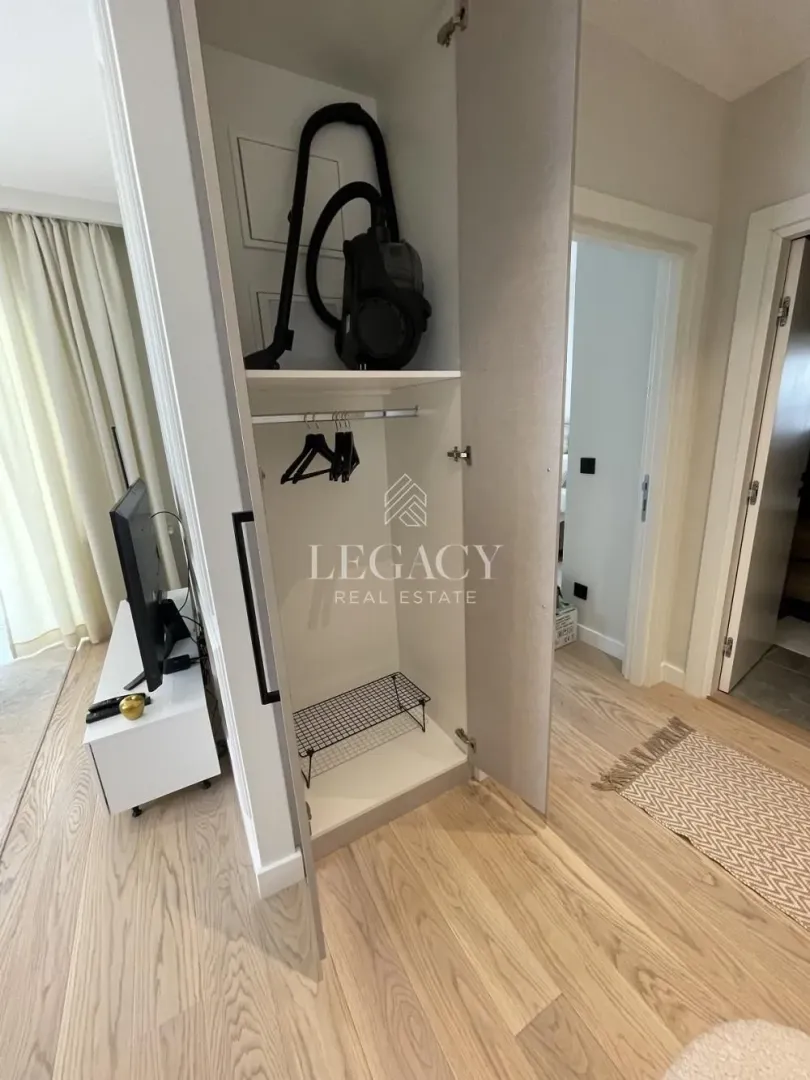 Prodaja, dvosoban stan, 52m², Savski Venac, Beograd