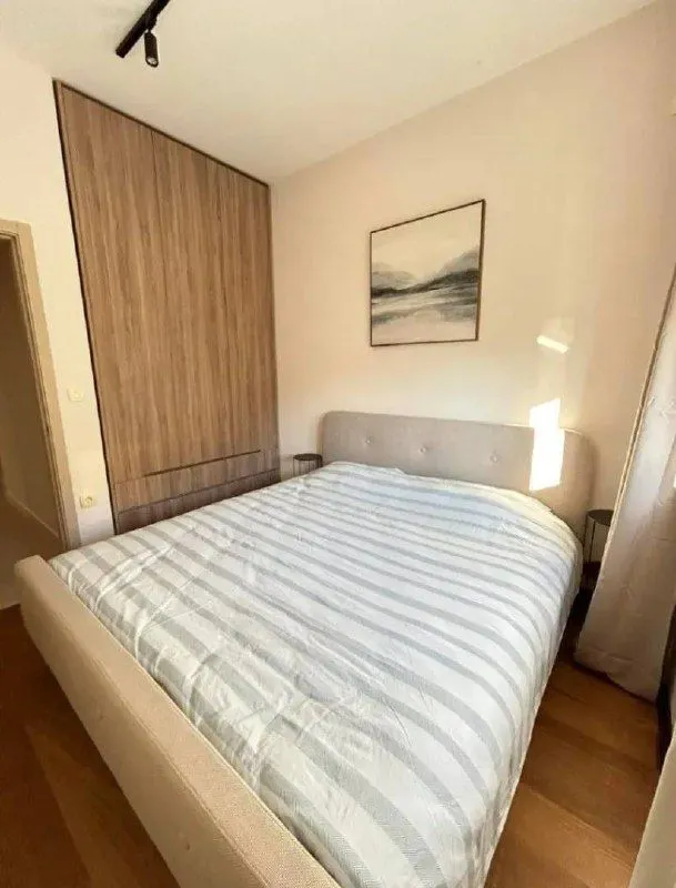 Prodaja, dvosoban stan, 76m², Pržno, Budva