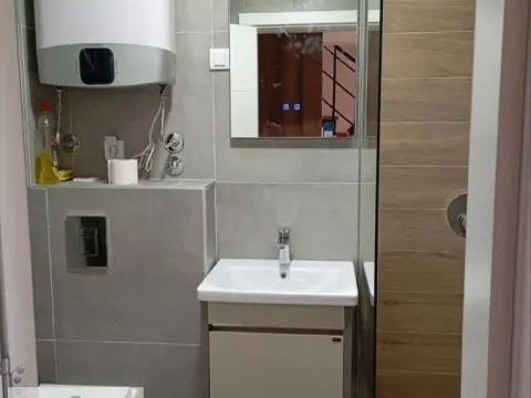 Izdavanje, trosoban stan, 100m², Obrenovac, Beograd - image 5