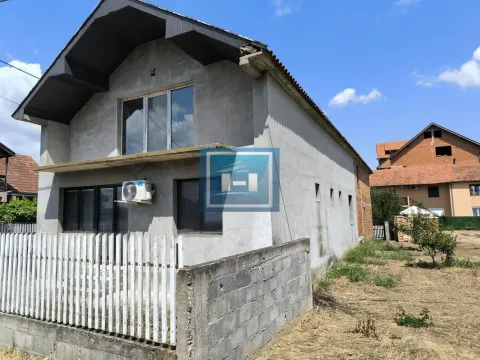 Prodaja, kuća, 423m², Ćuprija, Srbija - image 13