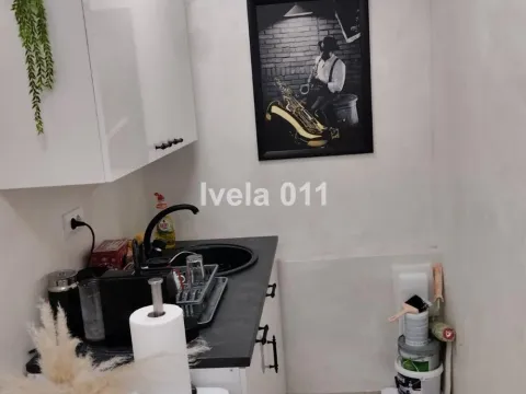 Sale, three bedroom apartment, 57m², Vračar Centar, Vračar Sve Podlokacije - image 2