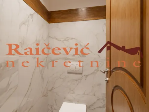 Sale, office space, 210m², Centar, Stara Pazova - image 15