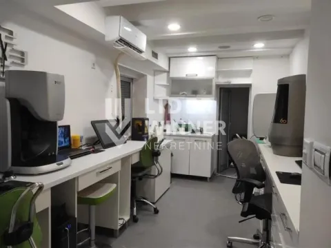 Prodaja, trosoban stan, 66m², Vračar Sve Podlokacije, Beograd - image 4