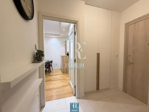 Izdavanje, dvosoban stan, 70m², Central Point, Podgorica - image 5