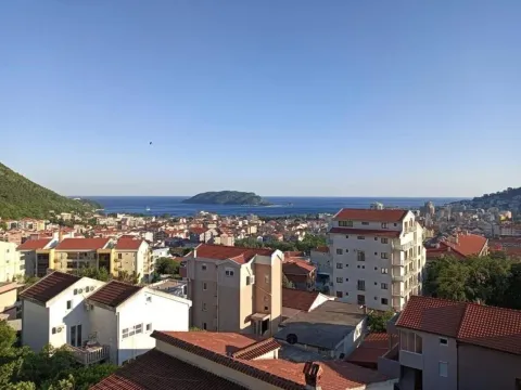 Prodaja, dvosoban stan, 90m², Budva, Crna Gora