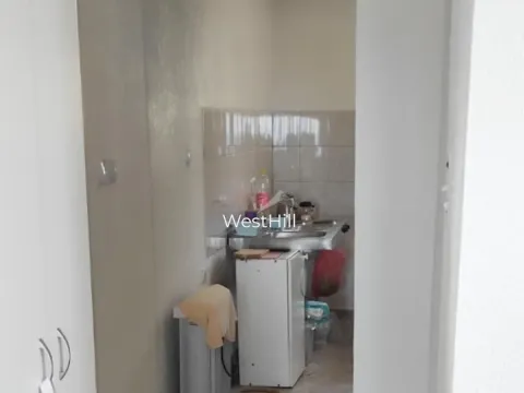 Prodaja, kuća, 222m², Utjeha, Bar - image 9