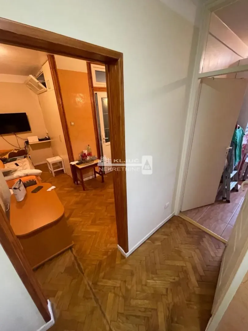 Prodaja, jednosoban stan, 38m², Voždovac Sve Podlokacije, Beograd