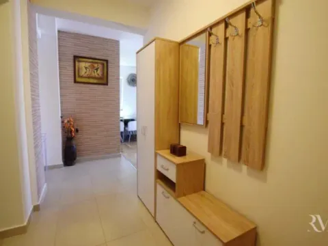 Rent, two bedroom apartment, 85m², Kalimanj, Tivat - image 9