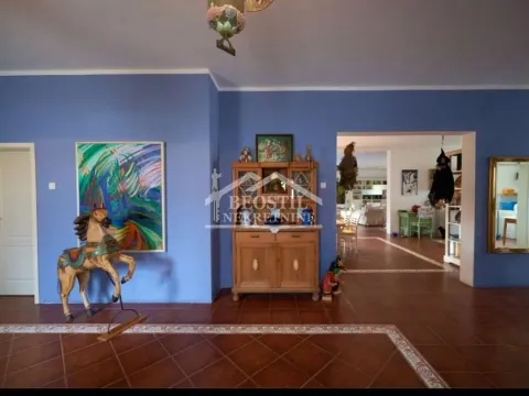 Prodaja, kuća, 304m², Kikinda, Srbija - image 4