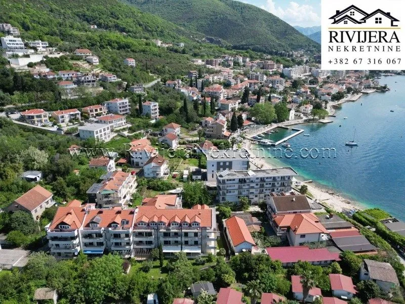 Prodaja, dvosoban stan, 96m², Đenovići, Herceg Novi