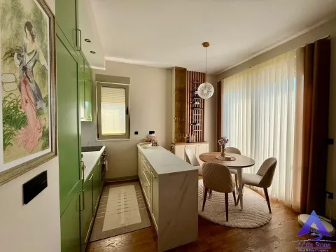 Rent, two bedroom apartment, 65m², Pod Kuk, Tivat - image 3