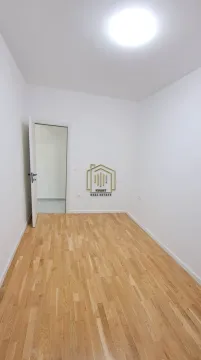 Rent, two bedroom apartment, 66m², Stari Aerodrom, Podgorica - image 8