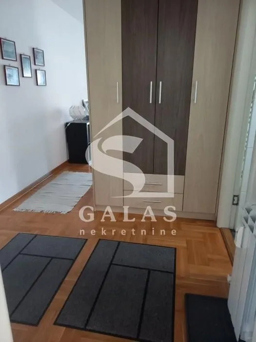 Izdavanje, stan, 45m², Brace Jerković, Voždovac Sve Podlokacije
