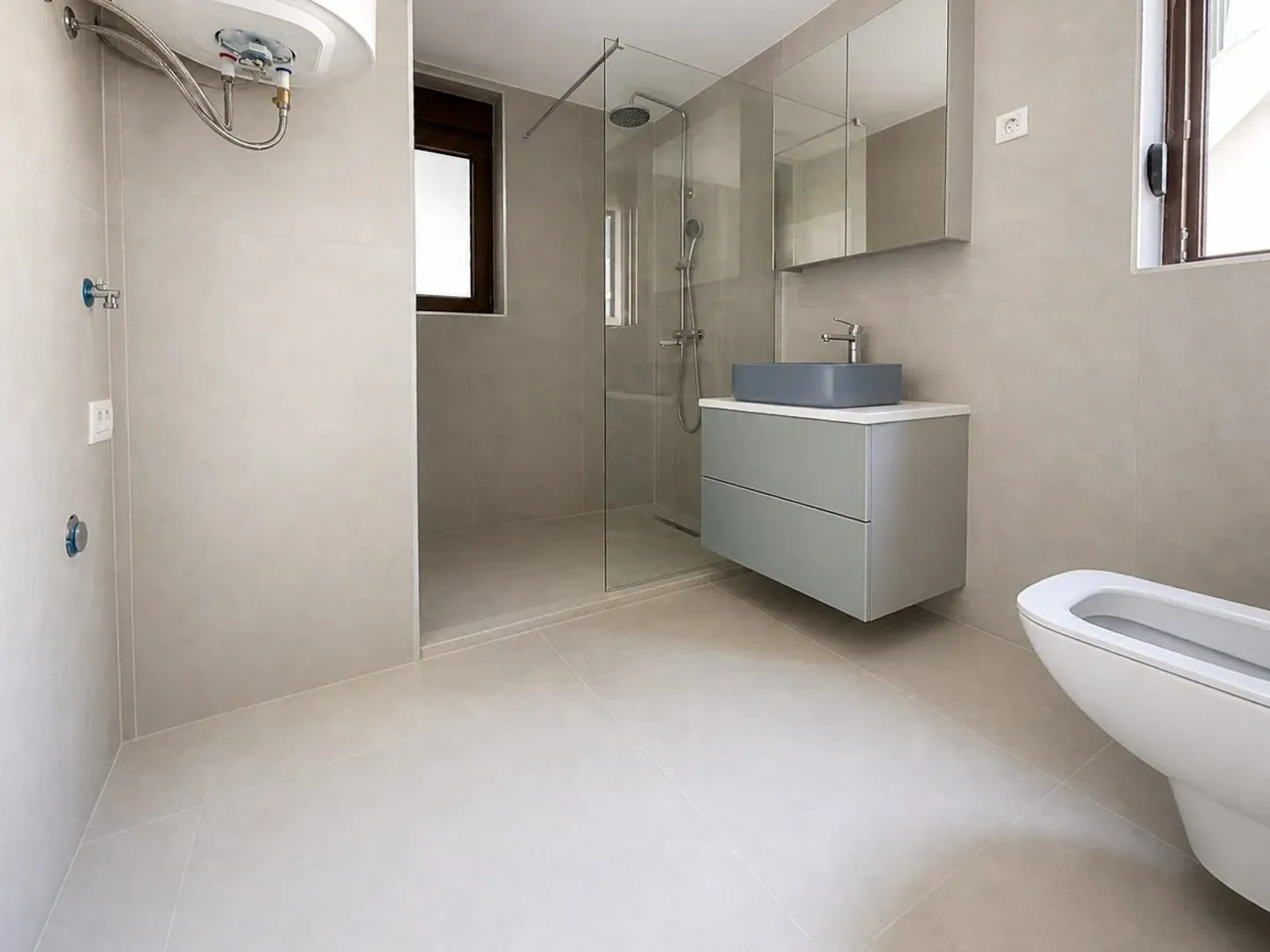 Sale, one bedroom apartment, 52m², Bečići, Budva