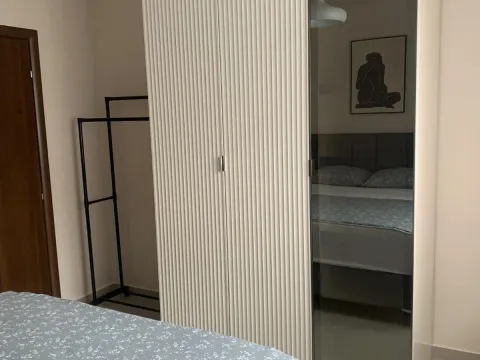 Izdavanje, dvosoban stan, 70m², Dobrota, Kotor - image 6