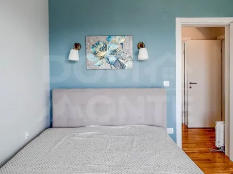 Rent, three bedroom apartment, 77m², Pod Kuk, Tivat - image 4