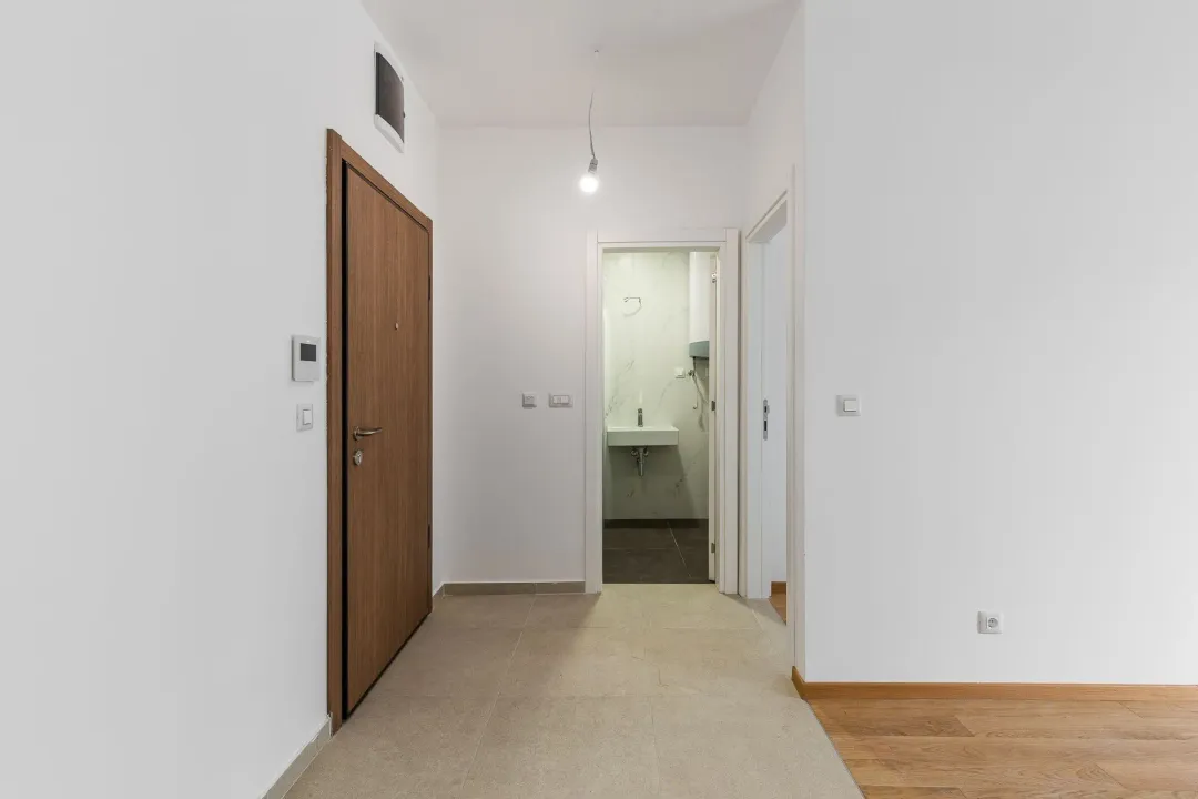 Sale, one bedroom apartment, 44m², Bečići, Budva