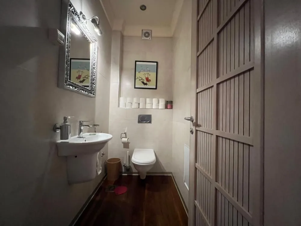 Rent, apartment, 220m², Savski Venac, Beograd