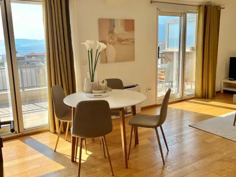 Sale, three bedroom apartment, 99m², Kalimanj, Tivat - image 4