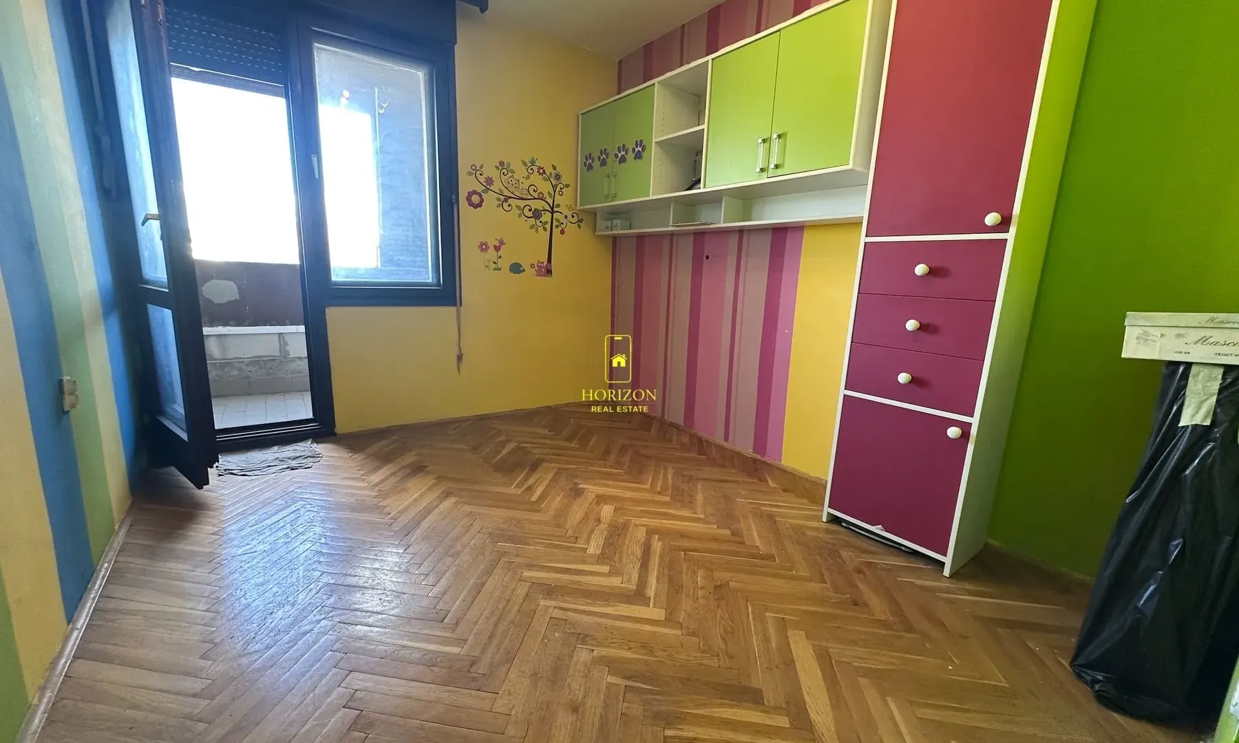 Prodaja, trosoban stan, 96m², Blok 6, Podgorica