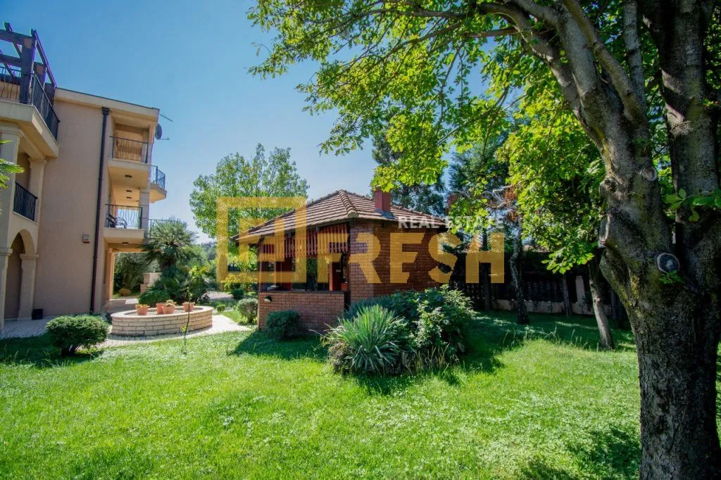Rent, house, 600m², Zagorič, Podgorica