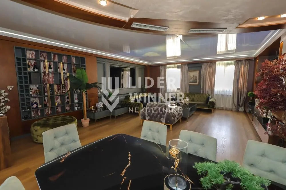 Sale, four bedroom apartment, 160m², Vračar Centar, Vračar Sve Podlokacije
