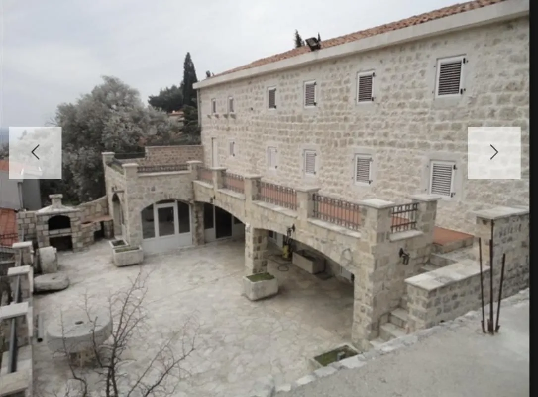 Sale, house, 443m², Reževići, Budva