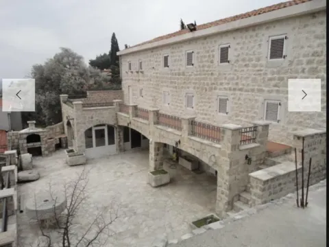 Sale, house, 443m², Reževići, Budva - image 1