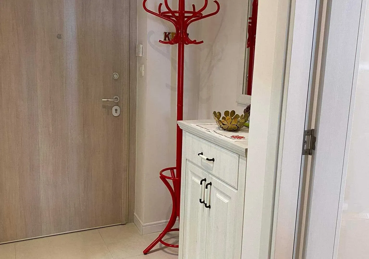 Rent, one bedroom apartment, 46m², Central Point, Podgorica