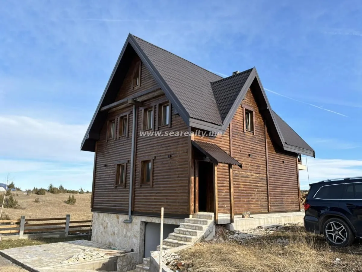 Sale, house, 320m², Žabljak, Crna Gora