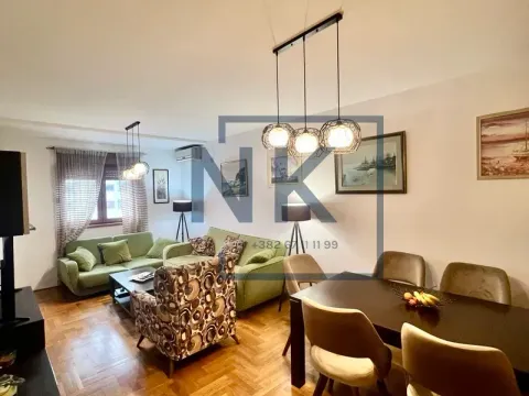 Prodaja, dvosoban stan, 70m², Stari Aerodrom, Podgorica - image 3