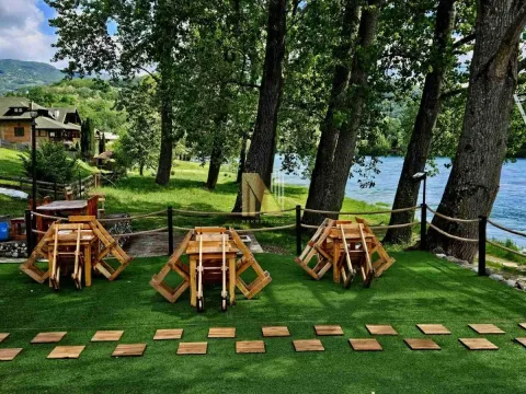 Sale, four bedroom apartment, 98m², Ljubovija, Srbija - image 10