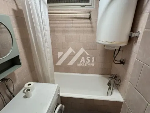 Izdavanje, dvosoban stan, 64m², Bulevar Oslobodjenja, Novi Sad Sve Podlokacije - image 5