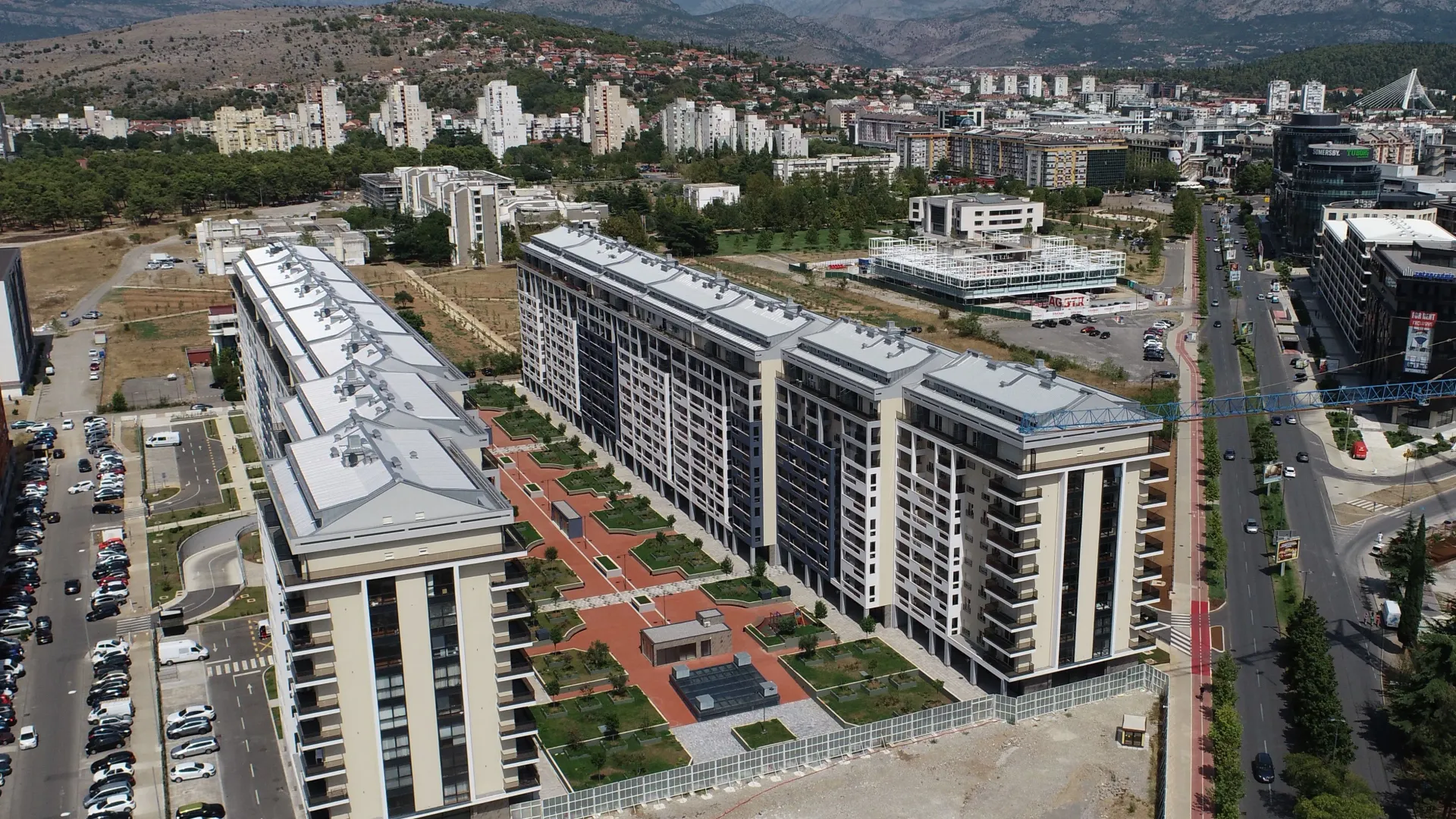 Izdavanje, jednosoban stan, 50m², Master Kvart, Podgorica