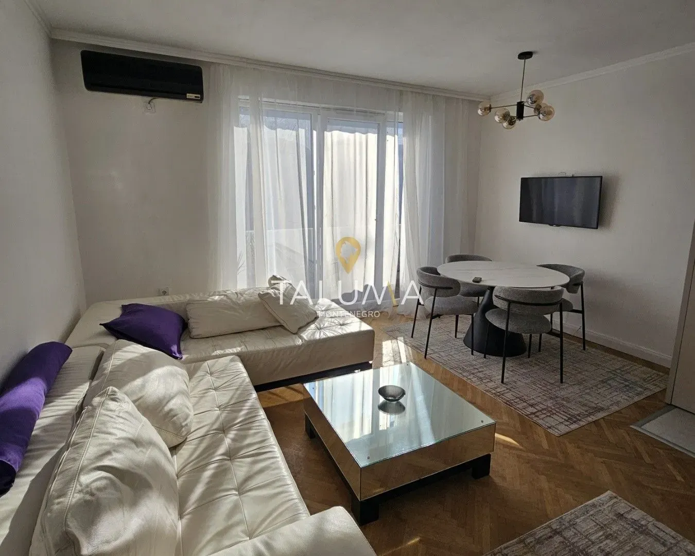 Izdavanje, dvosoban stan, 70m², Preko Morače, Podgorica