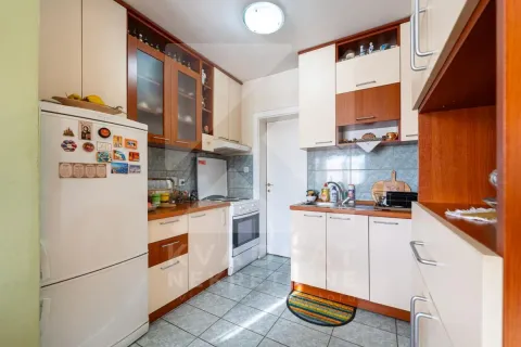 Prodaja, trosoban stan, 101m², Centar, Podgorica - image 8