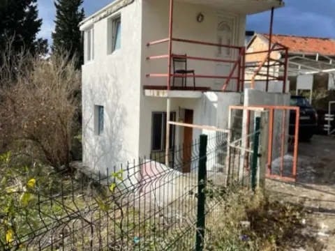Prodaja, kuća, 30m², Šušanj, Bar