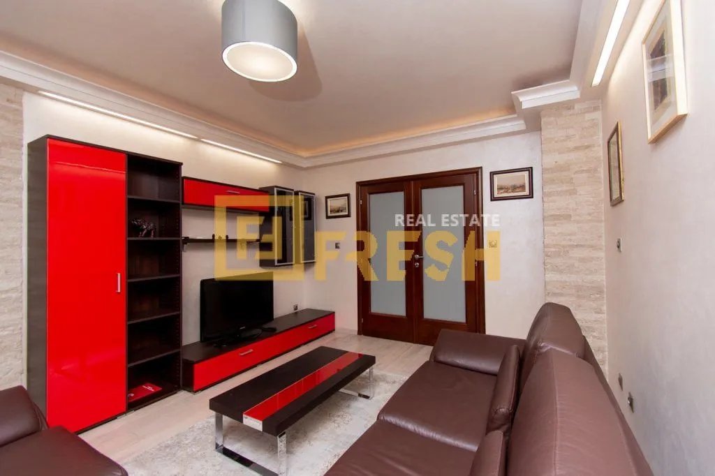 Izdavanje, trosoban stan, 90m², Ljubović, Podgorica