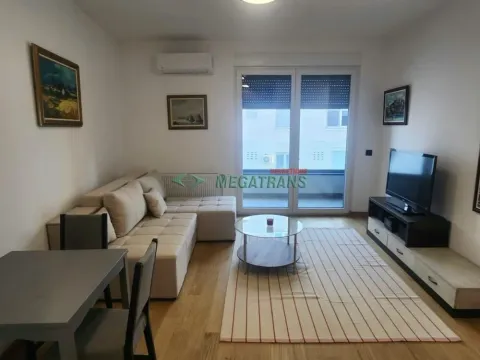 Izdavanje, dvosoban stan, 43m², Grbavica, Novi Sad Sve Podlokacije - image 4
