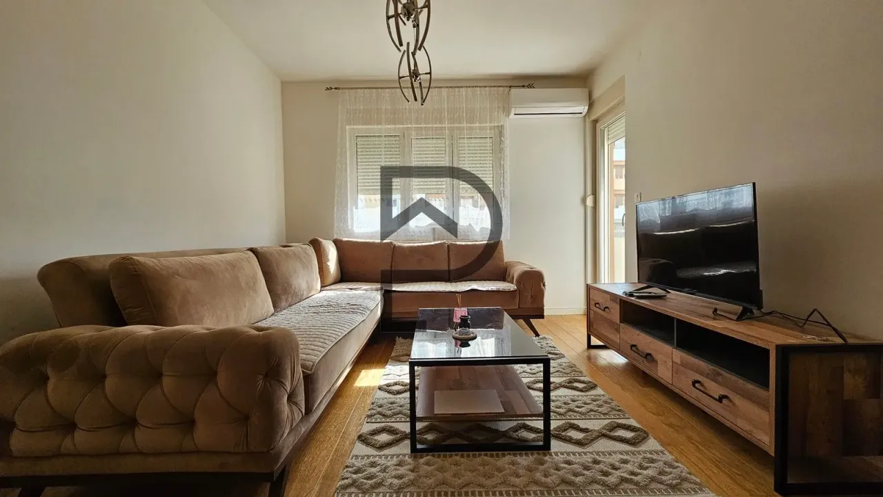 Rent, one bedroom apartment, 54m², Central Point, Podgorica