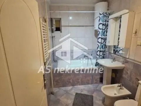 Izdavanje, trosoban stan, 100m², Novi Beograd Blok 22, Novi Beograd Sve Podlokacije - image 21