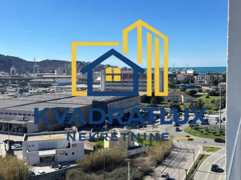 Prodaja, jednosoban stan, 42m², Centar, Bar - image 10